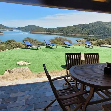 Casa de Férias Stazzu Iris Calangianus