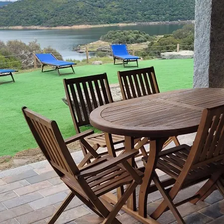 Casa de Férias Stazzu Iris *