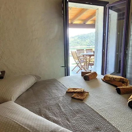 Stazzu Iris Holiday home *