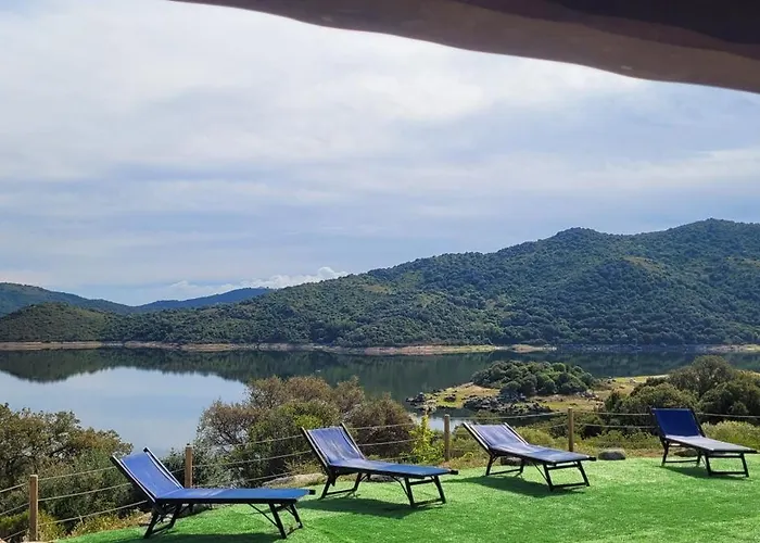 Nyaraló Stazzu Iris Calangianus