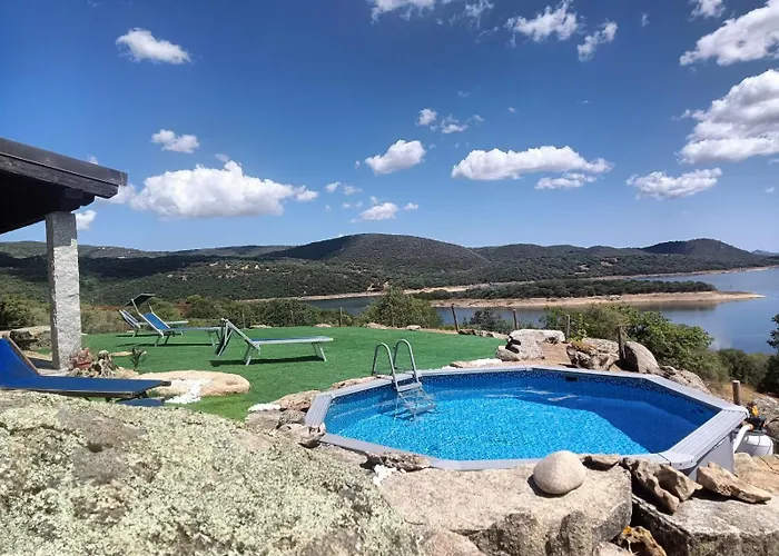 Nyaraló Stazzu Iris