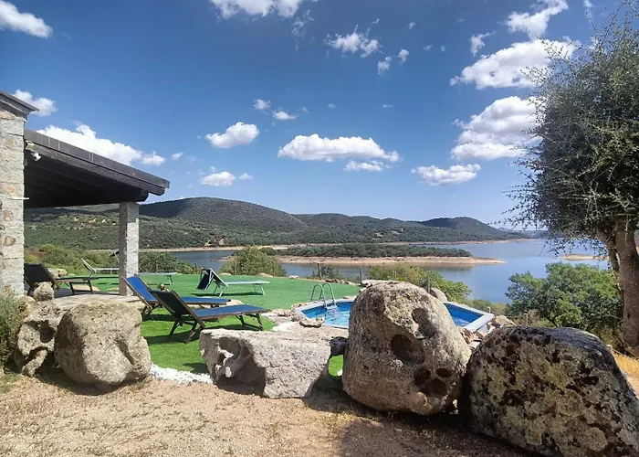 Nyaraló Stazzu Iris *