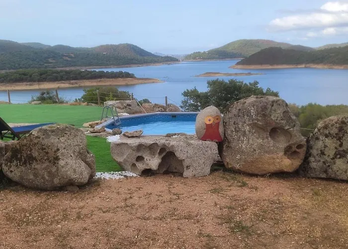 Nyaraló Stazzu Iris